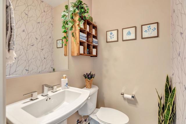 2953 Fledgling Drive, Escondido CA: https://media.crmls.org/mediaz/b461db24-bd99-4f67-912d-7d5fb54f058f.jpg