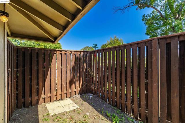 2059 Olivera Rd, Concord CA: https://media.crmls.org/mediaz/b46264a1-46a6-49c3-ac02-82a979df991e.jpg