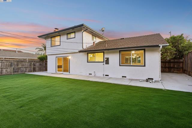 48344 Conifer St, Fremont CA: https://media.crmls.org/mediaz/b463ea05-17b2-4c8a-bd28-f689dfe01127.jpg