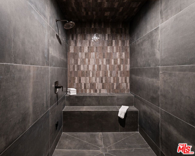 Drew Fenton | 565 Toyopa Drive Pacific Palisades CA | MLS: 7523707 Drew Fenton | 565 Toyopa Drive Pacific Palisades CA | MLS: 7523707