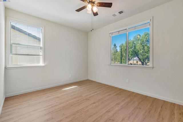 5675 Arcadia Cir, Discovery Bay CA: https://media.crmls.org/mediaz/b464bd3a-2117-4761-b30f-5f0bbb7a4531.jpg