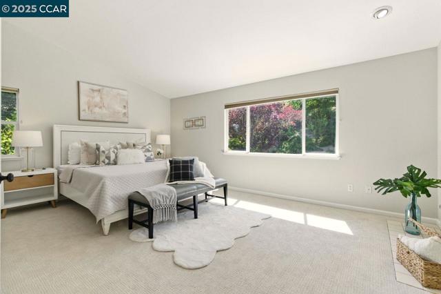 5220 Portillo Valley, San Ramon CA: https://media.crmls.org/mediaz/b4652398-8efc-44e4-b11d-a6d2b9bd8caa.jpg