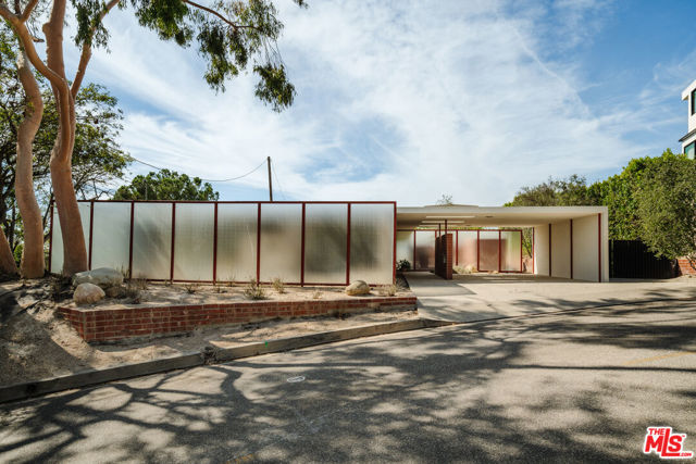 Drew Fenton | 1811 Bel Air Road Los Angeles CA | MLS: 7411913 Drew Fenton | 1811 Bel Air Road Los Angeles CA | MLS: 7411913