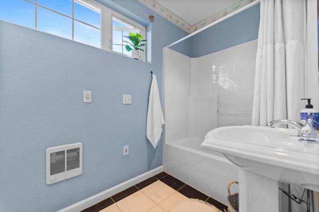 16973 Roberts Road, Los Gatos CA: https://media.crmls.org/mediaz/b4666969-e728-4ea2-a0f2-af288c2cda4c.jpg