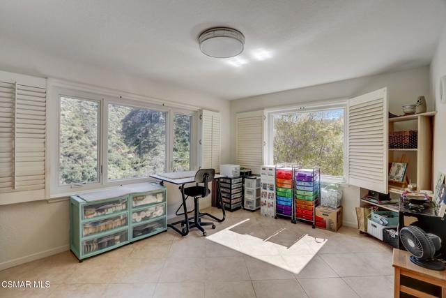 7 Bell Canyon Road, Bell Canyon CA: https://media.crmls.org/mediaz/b4682657-4a1f-4913-9ba5-35873e369be8.jpg