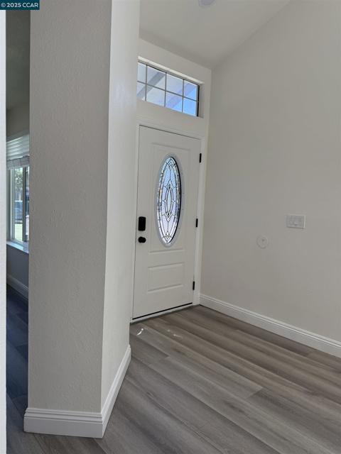 797 Orinda Ct, Fairfield CA: https://media.crmls.org/mediaz/b468ecf8-2046-48b2-ab9c-674657e4a449.jpg