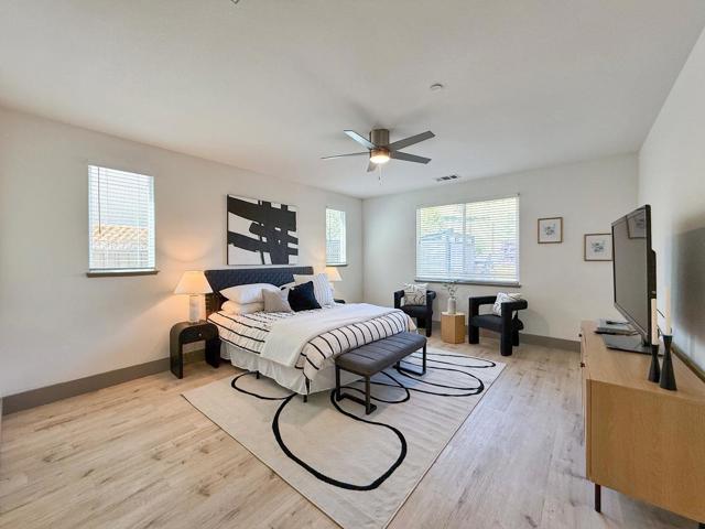 9283 Rancho Hills Drive, Gilroy CA: https://media.crmls.org/mediaz/b4696dcf-e84c-48e4-a66d-20c4bc6afad8.jpg