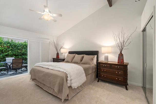 76702 Daffodil Drive, Palm Desert CA: https://media.crmls.org/mediaz/b46974d3-2c3d-4035-a31e-fa0584e11cbc.jpg