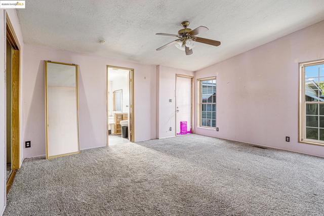 345 Benet Ct, Bethel Island CA: https://media.crmls.org/mediaz/b469cd73-384e-4074-aed8-6807f7368db2.jpg