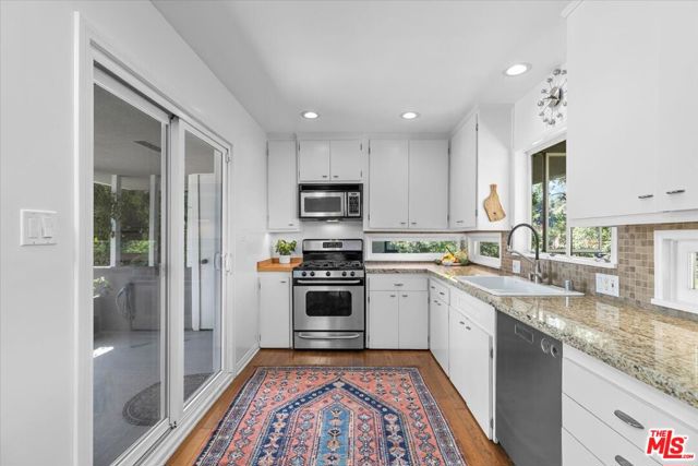 8809 Appian Way, Los Angeles CA: https://media.crmls.org/mediaz/b46a8577-5f72-41a5-b443-84298de9596e.jpg