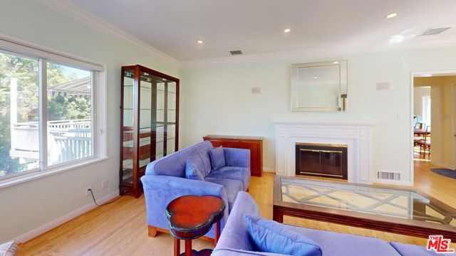 535 Woodbury Road photo 3