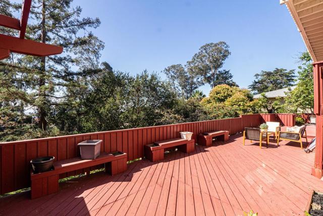 2025 Braemar Road, Oakland CA: https://media.crmls.org/mediaz/b46c900d-1336-4413-bf50-fd31708376ae.jpg