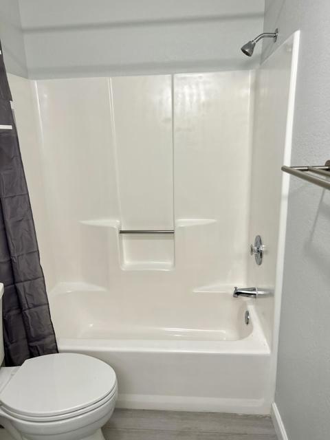 Image 6 of 15 For 2820 Arcadia Court 112