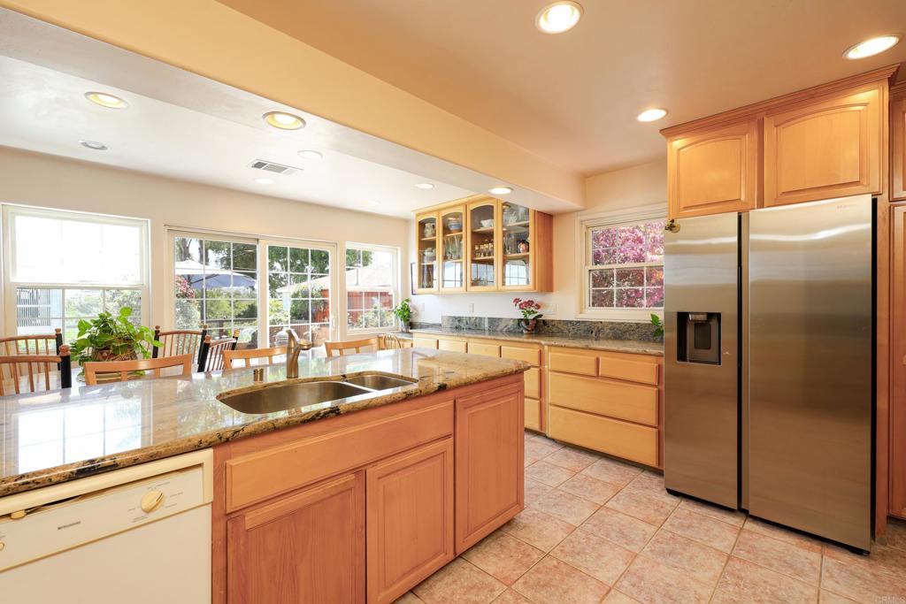 4607 Rolando Blvd - photo 8