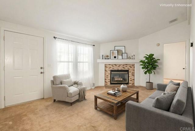 Detail Gallery Image 2 of 29 For 13941 Wisteria Ave, Poway,  CA 92064 - 4 Beds | 2 Baths