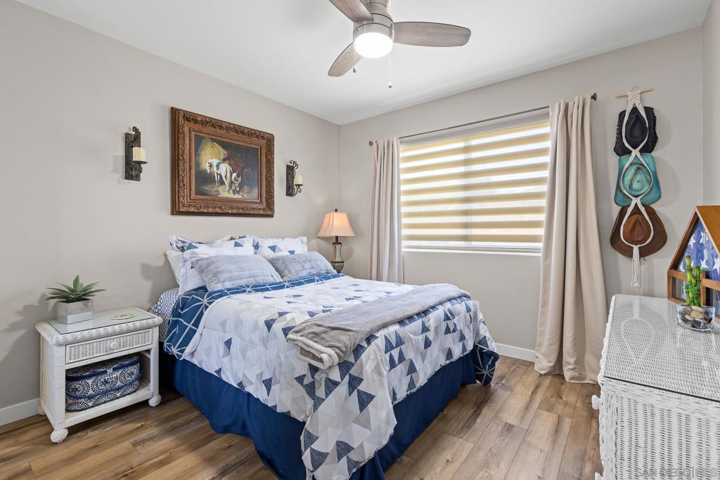 2148 Medford Ave - photo 18
