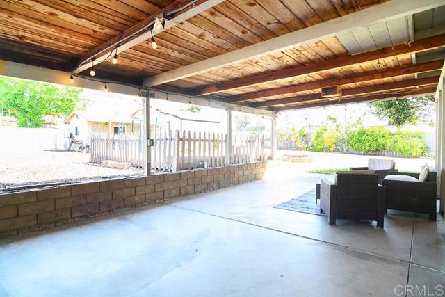2394 Dryden Avenue, El Cajon CA: https://media.crmls.org/mediaz/b471ec32-eb13-47a0-8bb7-c3867ba50611.jpg
