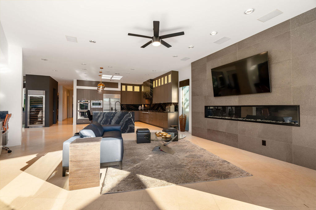 MLS #219139292DA image #20