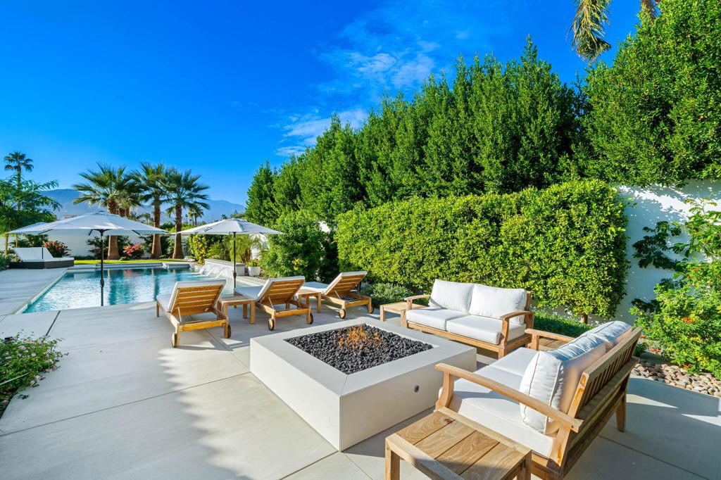 MLS #219139562DA image #2