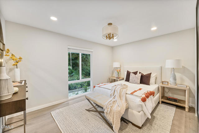Detail Gallery Image 14 of 75 For 2820 San Pasqual St, Pasadena,  CA 91107 - 5 Beds | 5/1 Baths