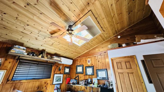 53545 Tollgate, Idyllwild CA: https://media.crmls.org/mediaz/b474730c-1e6c-492b-b46c-0d73d3c446ff.jpg