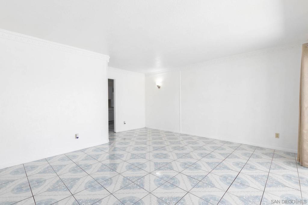 5359 Redwood St - photo 5