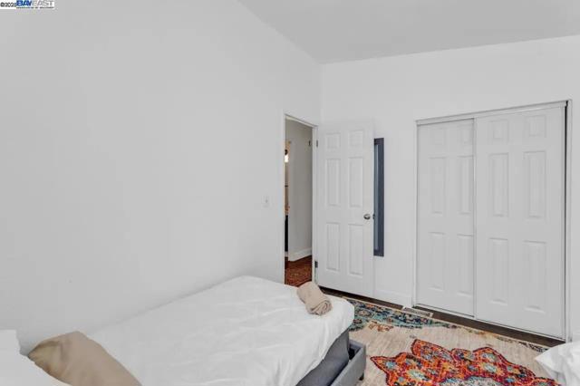 1170 Graceland Pl,  CA: https://media.crmls.org/mediaz/b474eeb8-d8b8-4a8f-8bcf-d5617ea3cff0.jpg