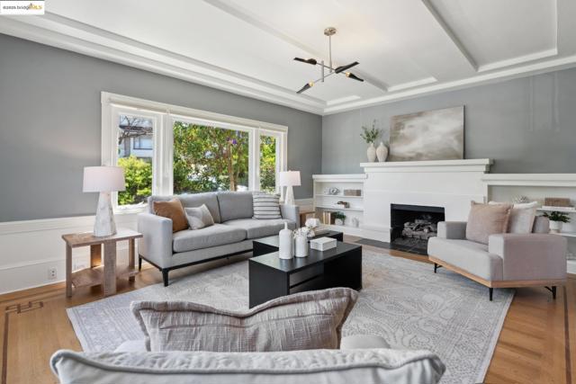 321 Glendale Ave., Oakland CA: https://media.crmls.org/mediaz/b475b3d2-cc2f-478b-930f-7efa87ddbd97.jpg