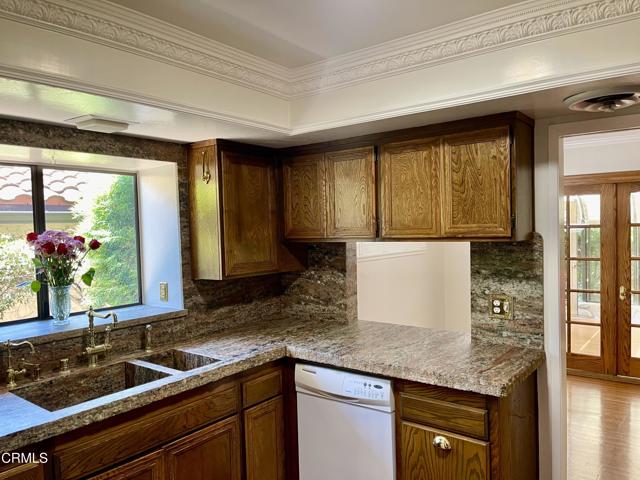 205 Pirie Road, Ojai CA: https://media.crmls.org/mediaz/b476116a-937c-49bf-85da-3f6df0b4e053.jpg