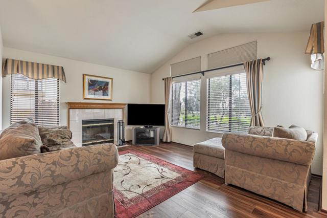 7510 Deveron Court, San Jose CA: https://media.crmls.org/mediaz/b47666b6-c41b-42a4-8fc7-5c7927d971cd.jpg