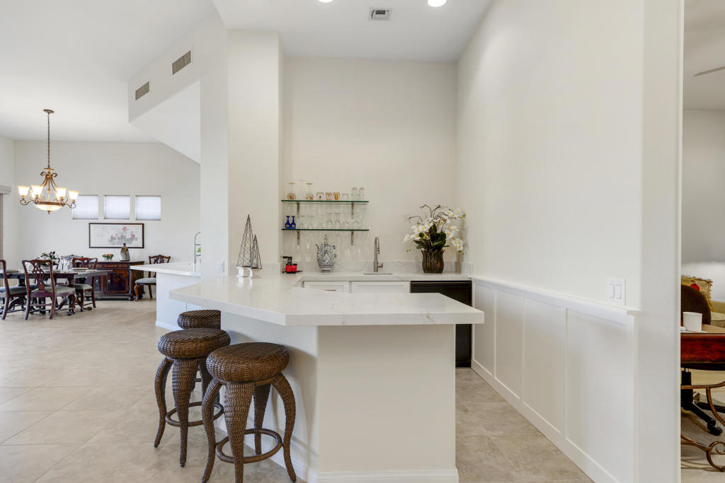 MLS #219139929DA image #4