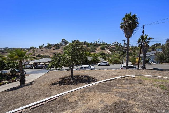 Detail Gallery Image 35 of 37 For 1219 Wren St, San Diego,  CA 92114 - 5 Beds | 4 Baths