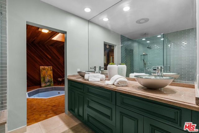 2103 N Hobart Boulevard, Los Angeles CA: https://media.crmls.org/mediaz/b47720c8-d4bf-4b8f-a14c-75991e885238.jpg