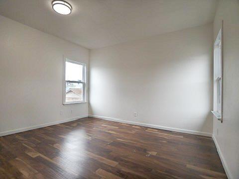 212 Village Lane, Daly City CA: https://media.crmls.org/mediaz/b4779890-5b5f-451a-86eb-f72ccec9ae27.jpg