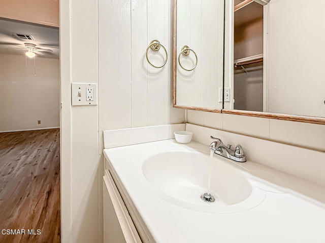 27 Irena Avenue, Camarillo CA: https://media.crmls.org/mediaz/b477a585-447a-4518-8bd7-fa3b3eab7555.jpg
