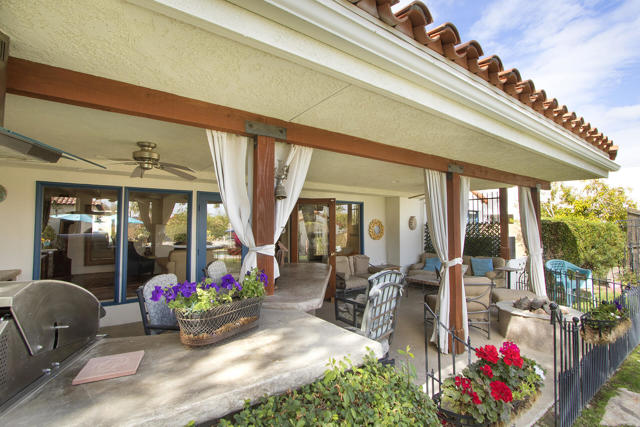 52404 Avenida Rubio, La Quinta CA: https://media.crmls.org/mediaz/b477b0e6-ab3a-4643-9cb4-cddd156d3736.jpg