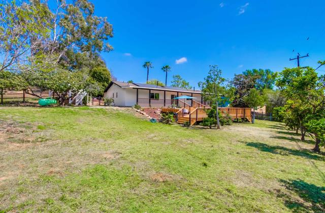 2167 Reineman Road, Fallbrook CA: https://media.crmls.org/mediaz/b478bfb3-54d8-4afa-af85-8034ada78d11.jpg