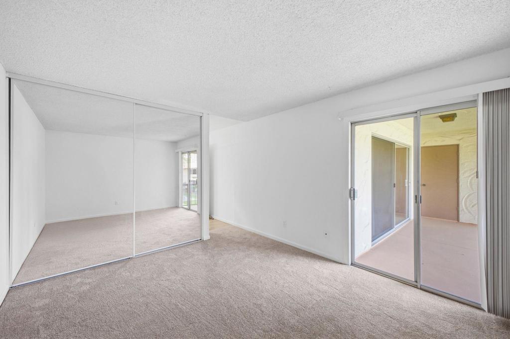 6019 Rancho Mission Rd - photo 20