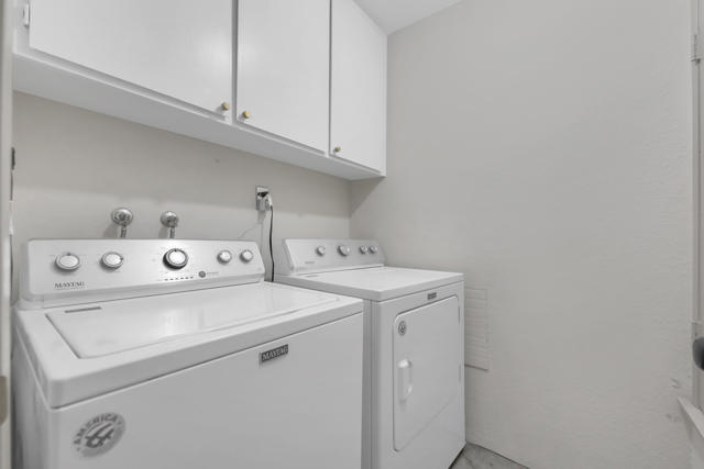 41515 Navarre Court, Palm Desert CA: https://media.crmls.org/mediaz/b4794d78-d94f-4eb4-95fc-663b3b869cc0.jpg