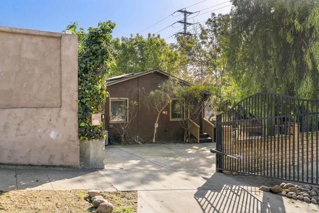 Detail Gallery Image 3 of 38 For 3455 Landis St, San Diego,  CA 92104 - 2 Beds | 1 Baths