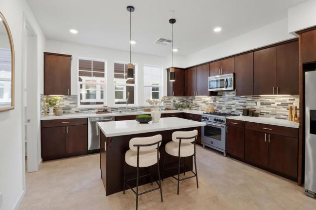 537 San Lorenzo Terrace, Sunnyvale CA: https://media.crmls.org/mediaz/b479d51d-5d90-40ff-a028-c96fe5236ef9.jpg