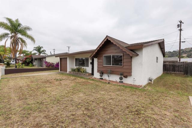 1271 Bosworth St, El Cajon CA: https://media.crmls.org/mediaz/b47a94b5-961f-4bb7-b476-4435c514a58c.jpg