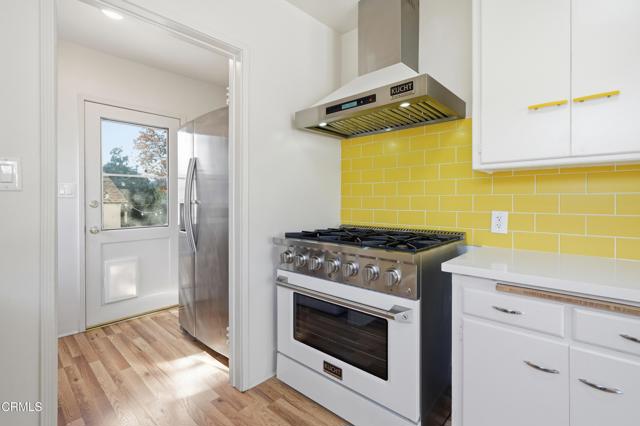 Detail Gallery Image 7 of 26 For 2938 Santa Carlotta St, La Crescenta,  CA 91214 - 2 Beds | 1 Baths