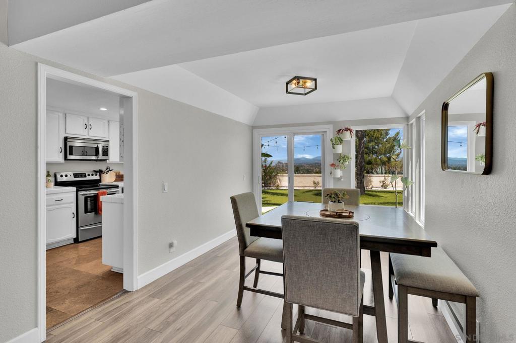 12518 Calle Tamega - photo 16