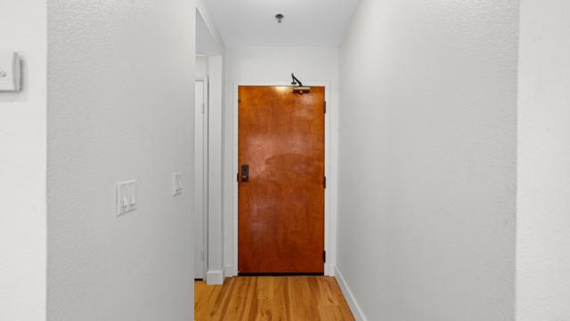 Detail Gallery Image 15 of 30 For 2445 Brant St #304,  San Diego,  CA 92101 - 1 Beds | 1 Baths