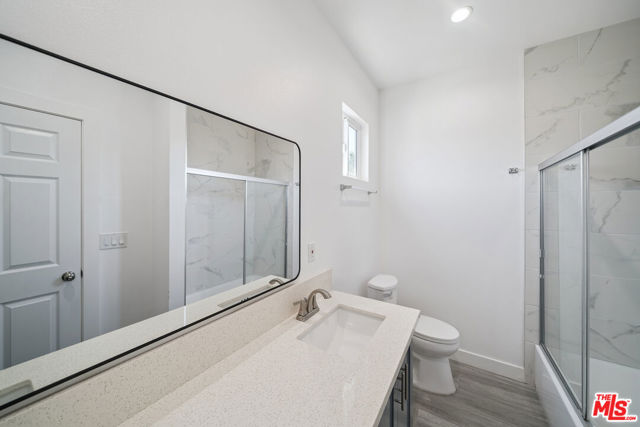 1121 Browning Boulevard, Los Angeles CA: https://media.crmls.org/mediaz/b47b76ca-4208-47fb-af5b-f8d93d97f88d.jpg