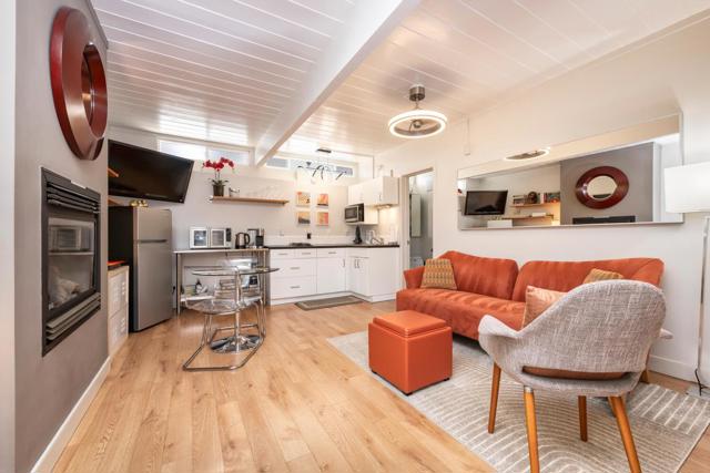 1652 Lexington Avenue, San Mateo CA: https://media.crmls.org/mediaz/b47c9bba-f89e-4744-bf2a-8ff9fca4ee37.jpg