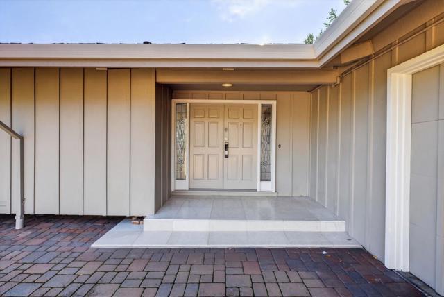 30 Bluebell Lane, Hillsborough CA: https://media.crmls.org/mediaz/b47e8447-59a4-4608-b9b6-0f14730b0251.jpg