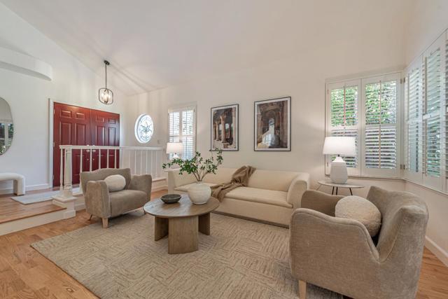 11902 Shasta Spring Court, Cupertino CA: https://media.crmls.org/mediaz/b47eebad-e6da-4d9a-b7a5-53ca49cdc321.jpg