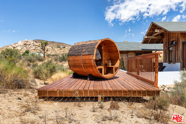 Image 20 of 19 For 53252 Pipes Canyon Road